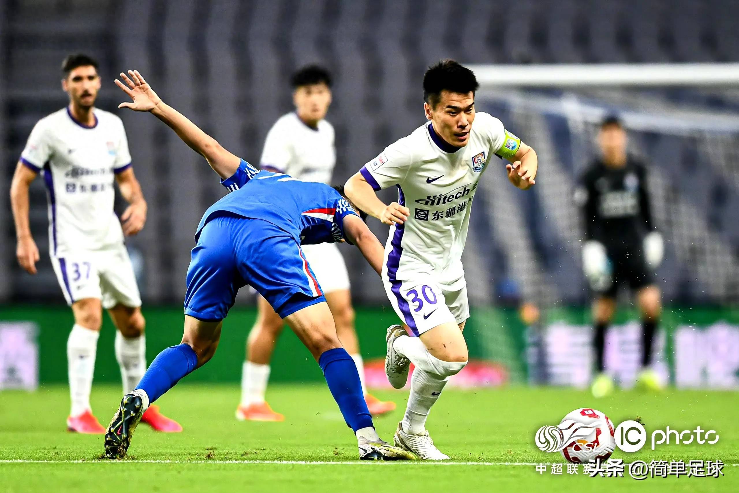 转会期上海申花主帅复盘：社区盾节点到来，话题不断，训练强度明显提升的简单介绍