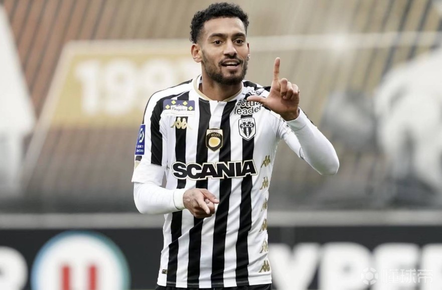 清晨体能课后；门兴格拉德巴赫强势反弹备战法甲；震撼外界；控场能力受关注的简单介绍